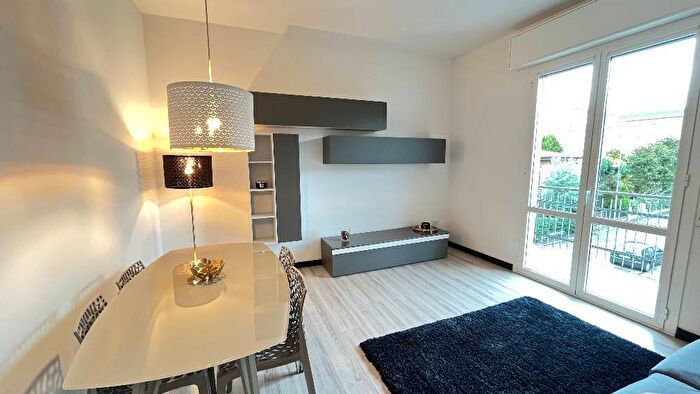 Appartamento bilocale in affitto in Via Ippolito Nievo, Buon Pastore Parco Amendola, Modena