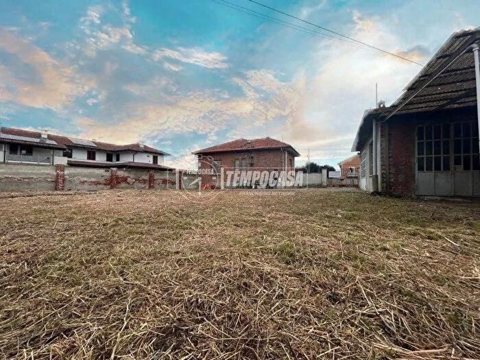 Casa trilocale in vendita in Via San Benigno, Volpiano