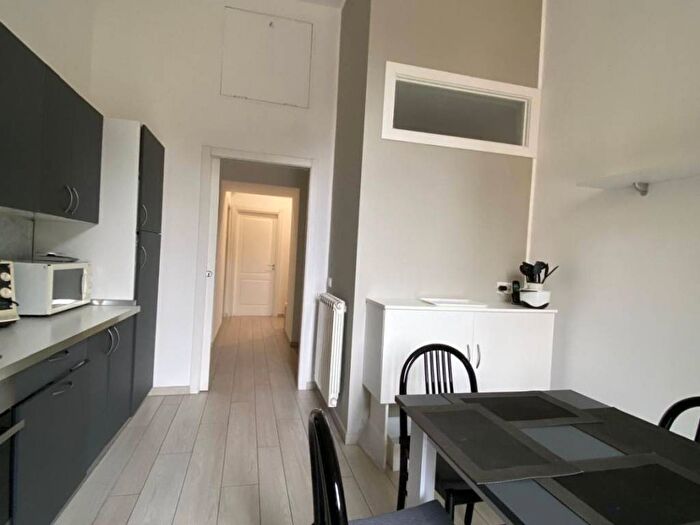 Appartamento trilocale in affitto in Via Stazio, Posillipo, Napoli