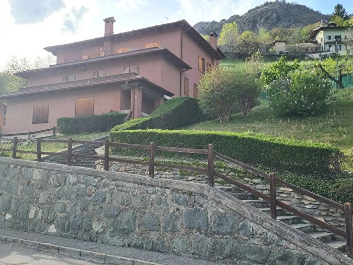 Appartamento monolocale in vendita in Regione Le Crou, Aosta