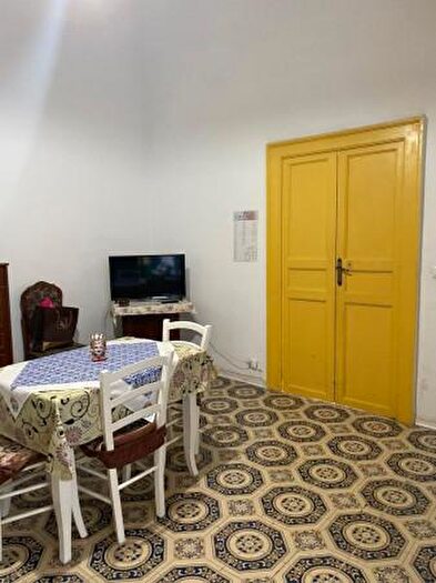 Appartamento trilocale in vendita in Via Tenente Mariano Amendola, Lipari