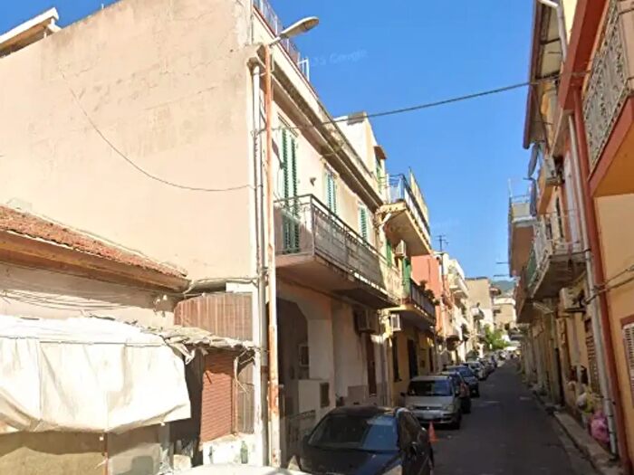 Appartamento monolocale in vendita in Via Candore, Messina