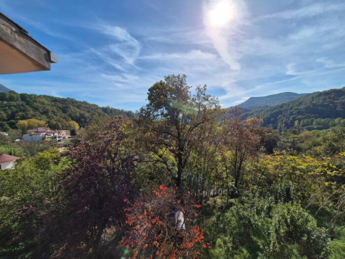 Appartamento quadrilocale in vendita in Via Tostini, Agosta