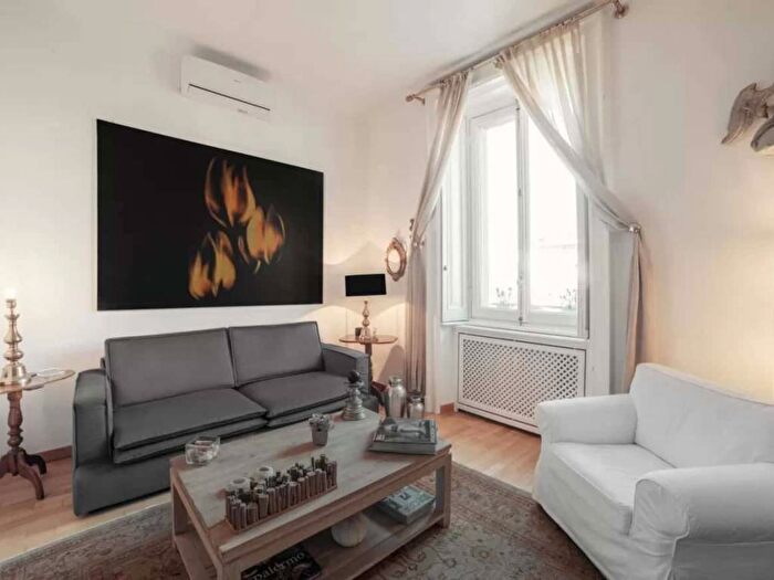 Appartamento bilocale in affitto in Via Giovanni Boccaccio, Vincenzo Monti, Milano