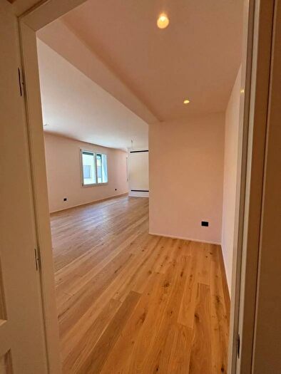 Appartamento con 6 locali in vendita in Via del Pretorio Sassuolo, Sassuolo