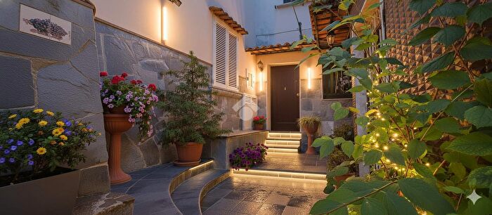 Appartamento bilocale in vendita in Via Ernesto di Marino, Cava De Tirreni