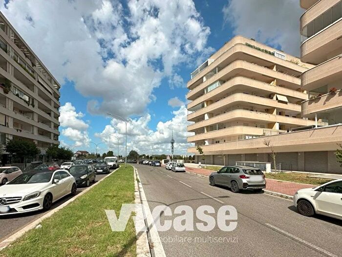 Appartamento trilocale in vendita in Viale Leonida Tonelli Roma, Roma