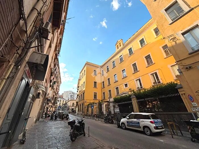 Appartamento bilocale in vendita in Via Matteo Renato Imbriani, Napoli