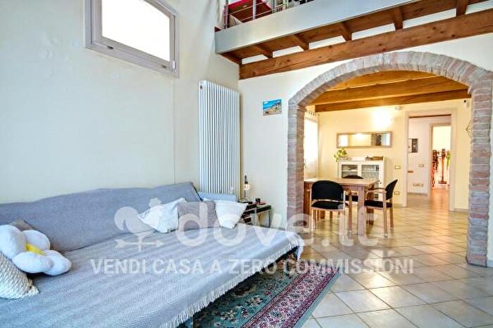 Casa trilocale in vendita in Via R Guariento, Vigarano Mainarda