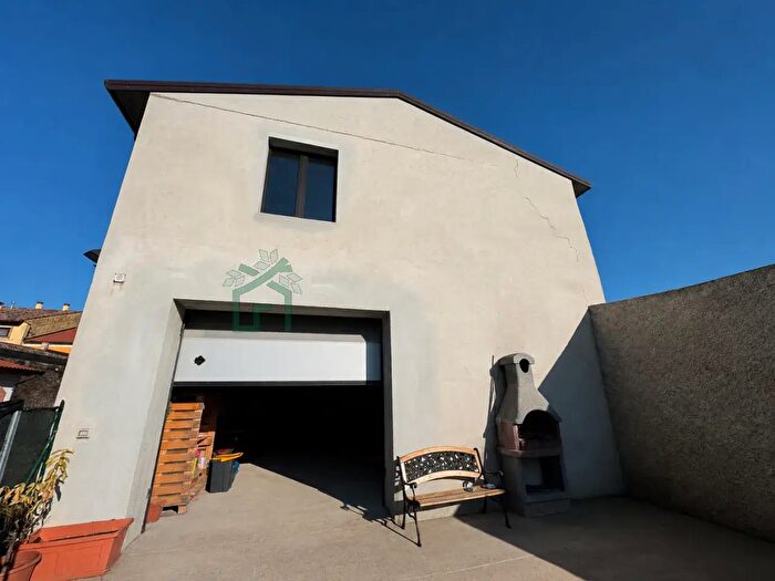 Casa trilocale in vendita in Via Cesare Battisti, Colognola Ai Colli