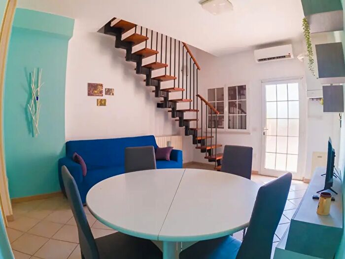 Appartamento trilocale in vendita in Viale Giosuè Carducci, Mondolfo