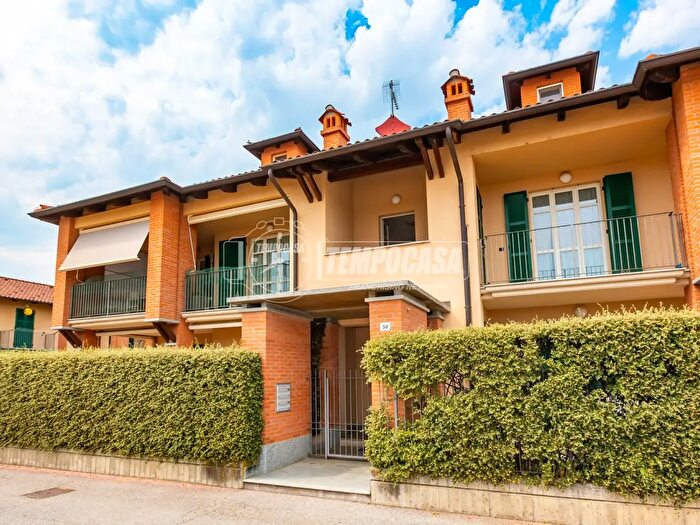 Appartamento con 5 locali in vendita in Via Santa Lucia, Fossano