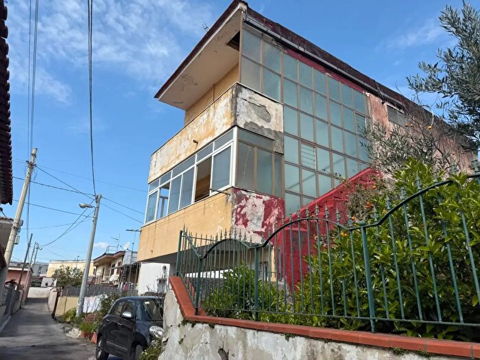 Appartamento trilocale in vendita in Via Promiscua, Boscoreale