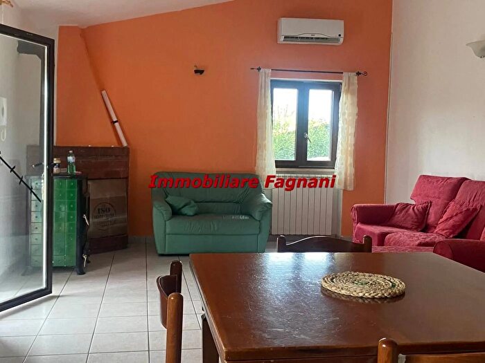 Casa trilocale in vendita in Via Piazza di MarioVelletri, Velletri