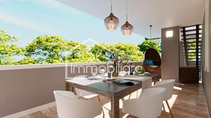 Appartamento con 6 locali in vendita in Empoli