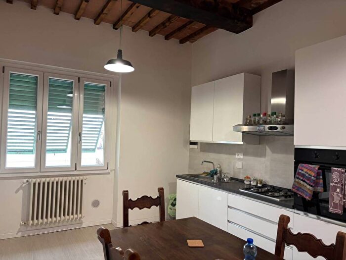 Appartamento trilocale in affitto in VIA ROMA, San Giovanni Valdarno