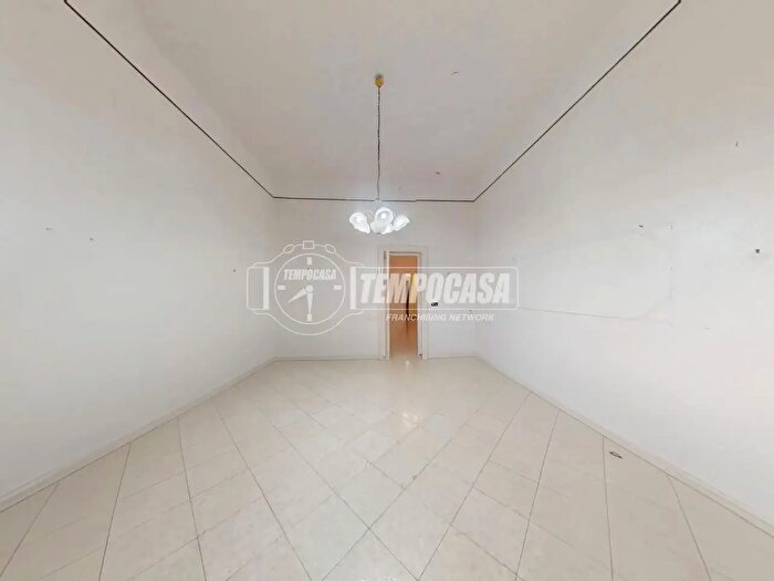 Appartamento trilocale in vendita in Bari