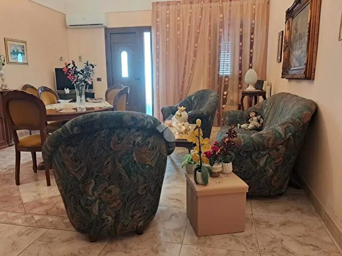 Appartamento quadrilocale in vendita in Pulsano