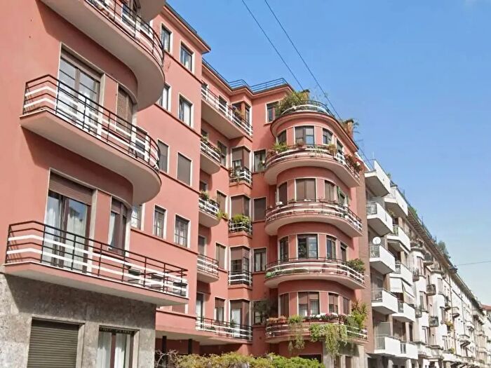 Appartamento quadrilocale in vendita in Via Alfredo Catalani, Milano