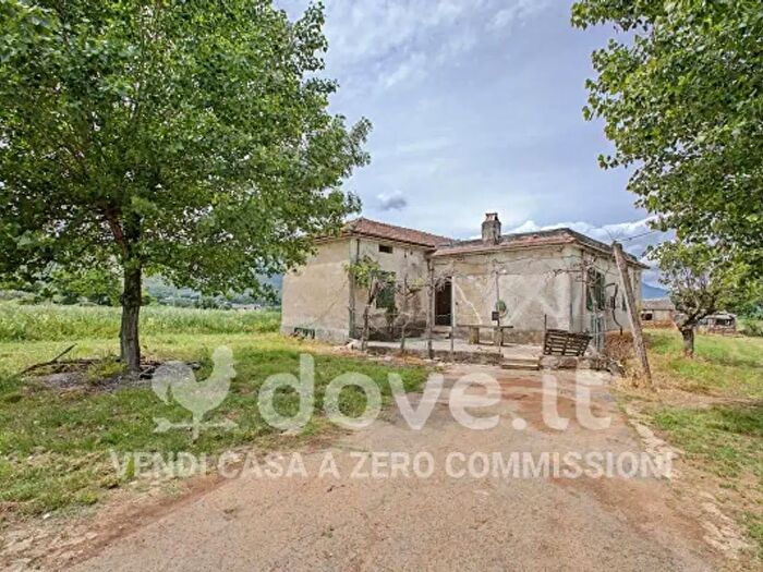 Casa quadrilocale in vendita in Via Pratelle, Amaseno