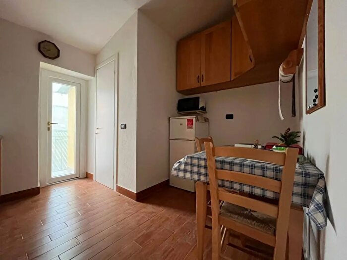 Appartamento trilocale in vendita in Via dei Devoto, Lavagna