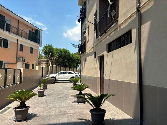 Appartamento quadrilocale in vendita in Via Amalfi, Casalnuovo Di Napoli