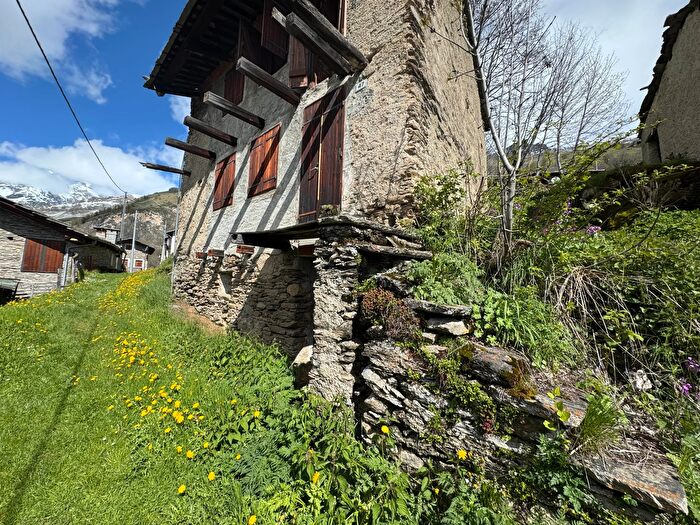 Case in Vendita e in Affitto - 3