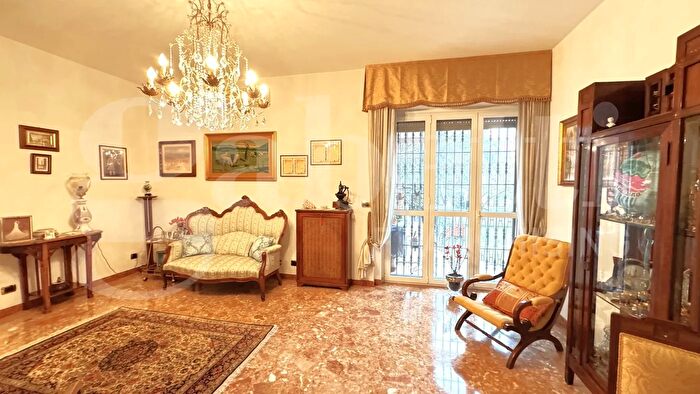 Appartamento quadrilocale in vendita in Largo Gramsci, Cernusco Sul Naviglio