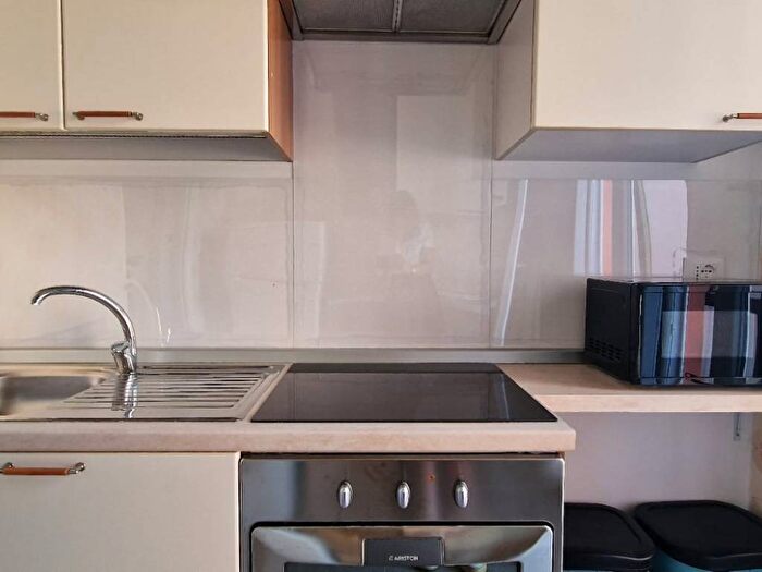 Appartamento quadrilocale in affitto in Via Vincenzo Bellini, Orti, Alessandria