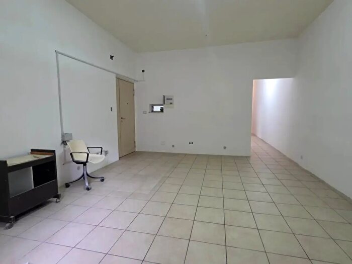 Appartamento trilocale in vendita in Via Terreforti, Catania