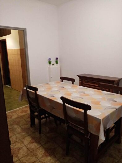 Appartamento con 6 locali in vendita in Genova