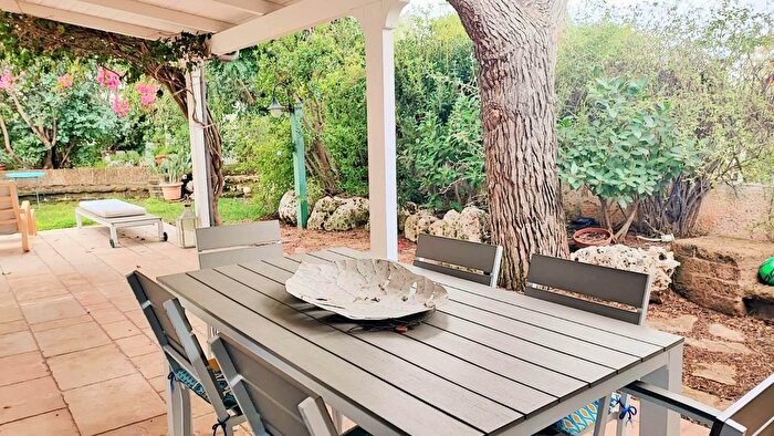 Casa con 6 locali in vendita in Via Gregorio, Ostuni