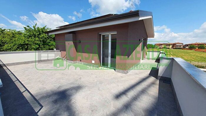 Appartamento trilocale in vendita in Via Lazzaretto, Pozzuolo Martesana