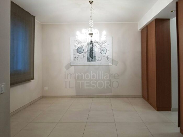 Casa con 5 locali in affitto in Via Peschiera, Villa Verucchio, Verucchio