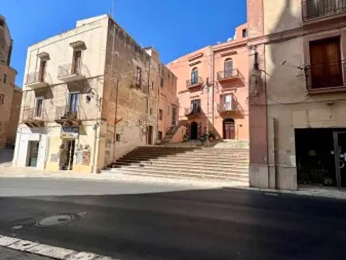Appartamento trilocale in vendita in Vicolo Bevilacqua, Sciacca