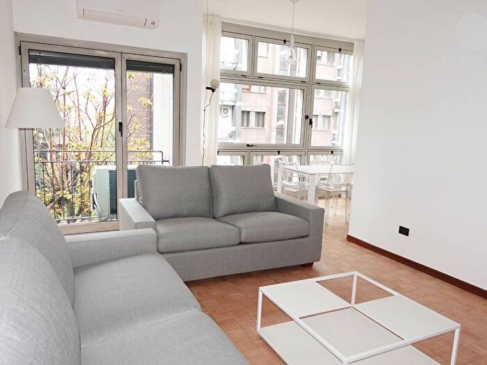 Appartamento trilocale in affitto in Via Jacopo Palma, Gambara, Milano