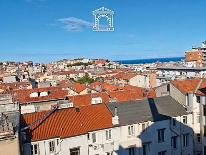 Appartamento quadrilocale in affitto in Via Piccardi, Trieste