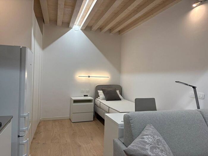Appartamento in affitto in Corso Andrea Palladio, Centro Storico, Vicenza