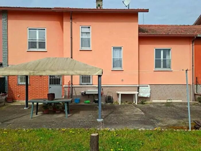 Casa con 5 locali in vendita in Via delle Vigne, Ottobiano