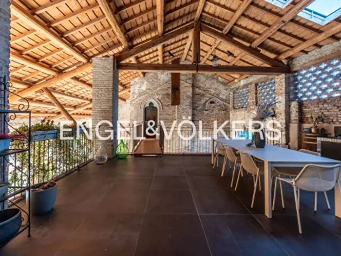 Casa con 6 locali in vendita in Via Traversa Capitello, Concamarise