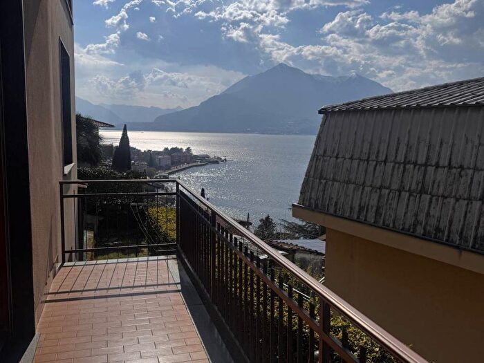 Appartamento trilocale in affitto in Via al Cà, Centro, Bellano