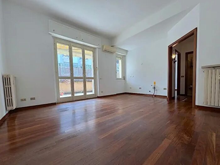 Appartamento bilocale in vendita in Via Trebazio, Milano