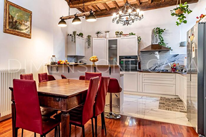 Appartamento in vendita in Centro Storico Carpi, Carpi