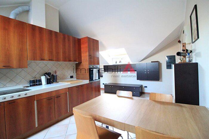 Appartamento bilocale in affitto in Carugate