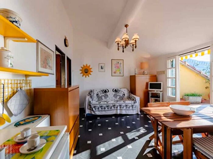 Appartamento bilocale in affitto in Via Piero Schiaffino, Centro, Camogli