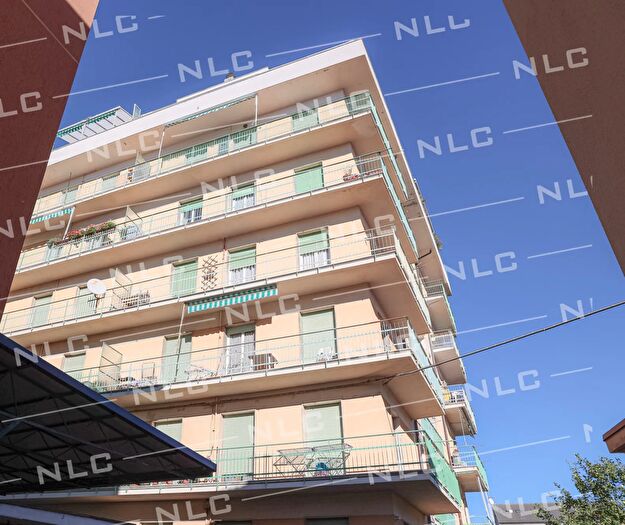 Appartamento trilocale in vendita in Lavagna