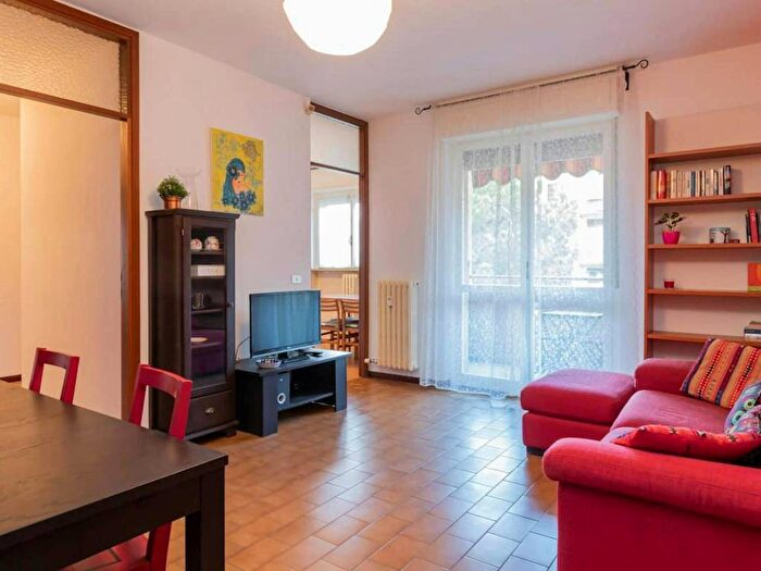 Appartamento trilocale in affitto in Via Fratelli Mascherpa, Romano Banco, Buccinasco