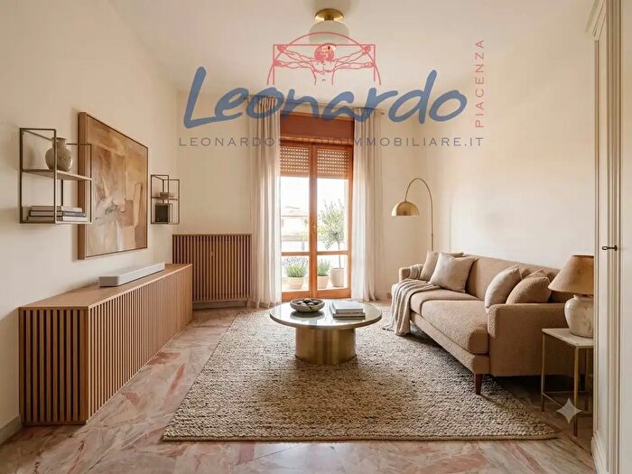 Appartamento trilocale in vendita in Piacenza