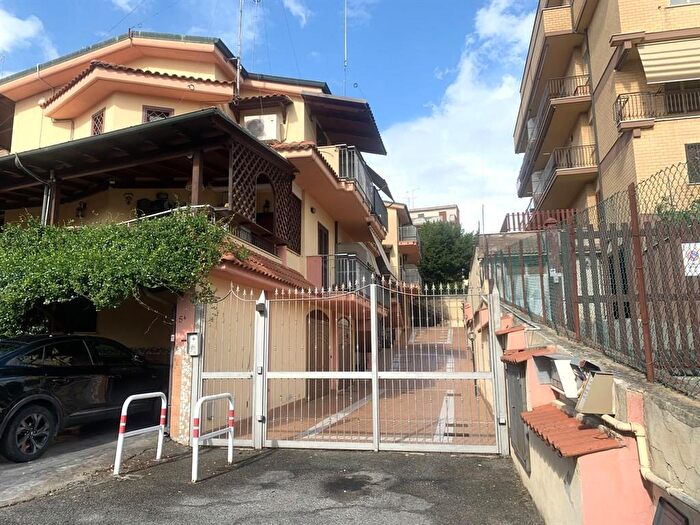 Casa trilocale in vendita in Via Leoncavallo, Mentana