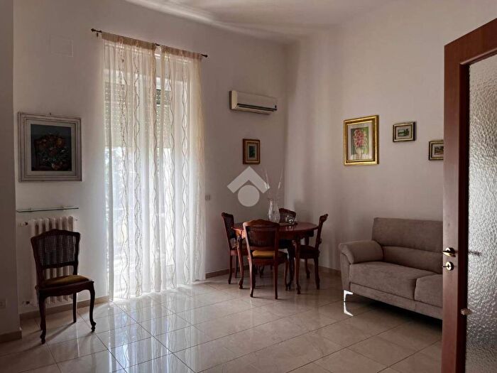 Appartamento trilocale in affitto in Via Immacolata, Francavilla Fontana